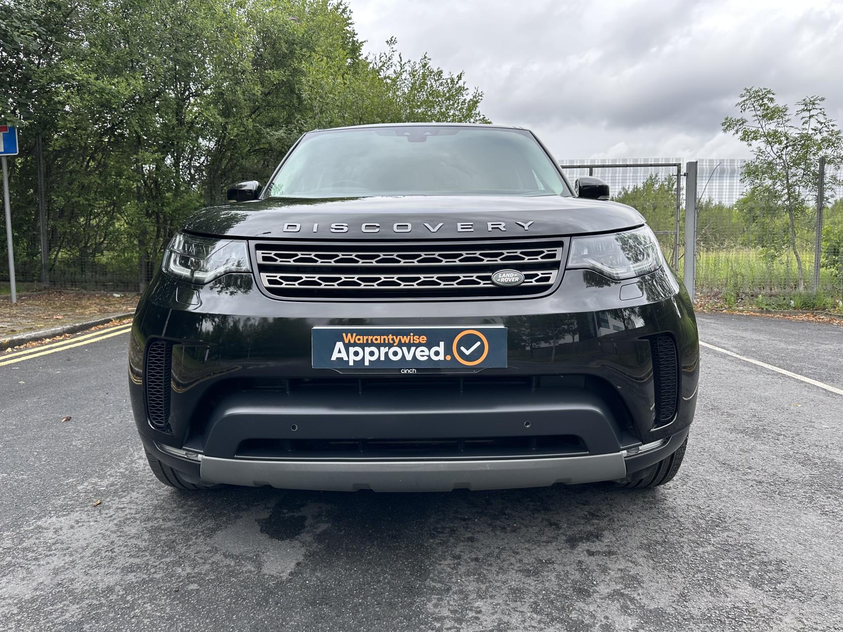 Land Rover Discovery 3.0 TD V6 SE SUV 5dr Diesel Auto 4WD Euro 6 (s/s) (258 ps)