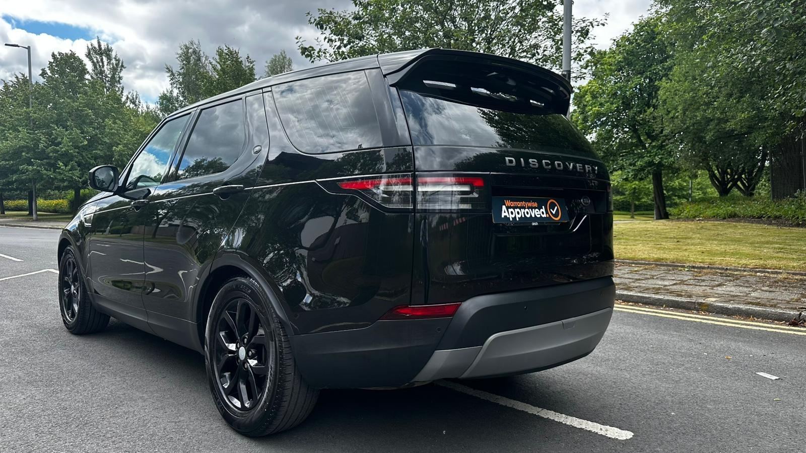 Land Rover Discovery 3.0 TD V6 SE SUV 5dr Diesel Auto 4WD Euro 6 (s/s) (258 ps)