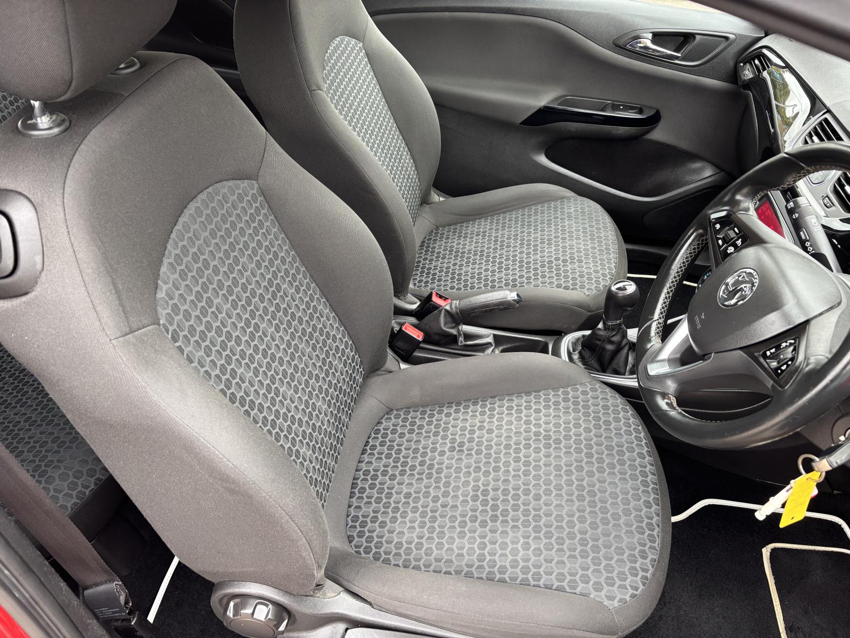 Vauxhall Corsa 1.4i ecoFLEX Sting Hatchback 3dr Petrol Manual Euro 6 (75 ps)