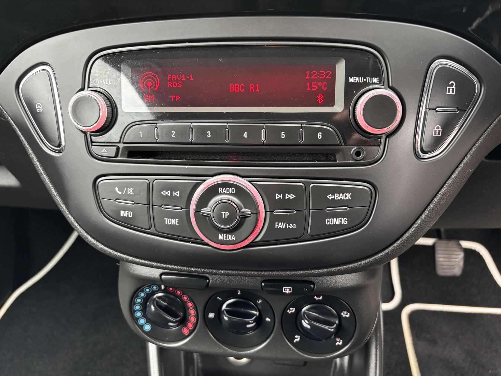 Vauxhall Corsa 1.4i ecoFLEX Sting Hatchback 3dr Petrol Manual Euro 6 (75 ps)