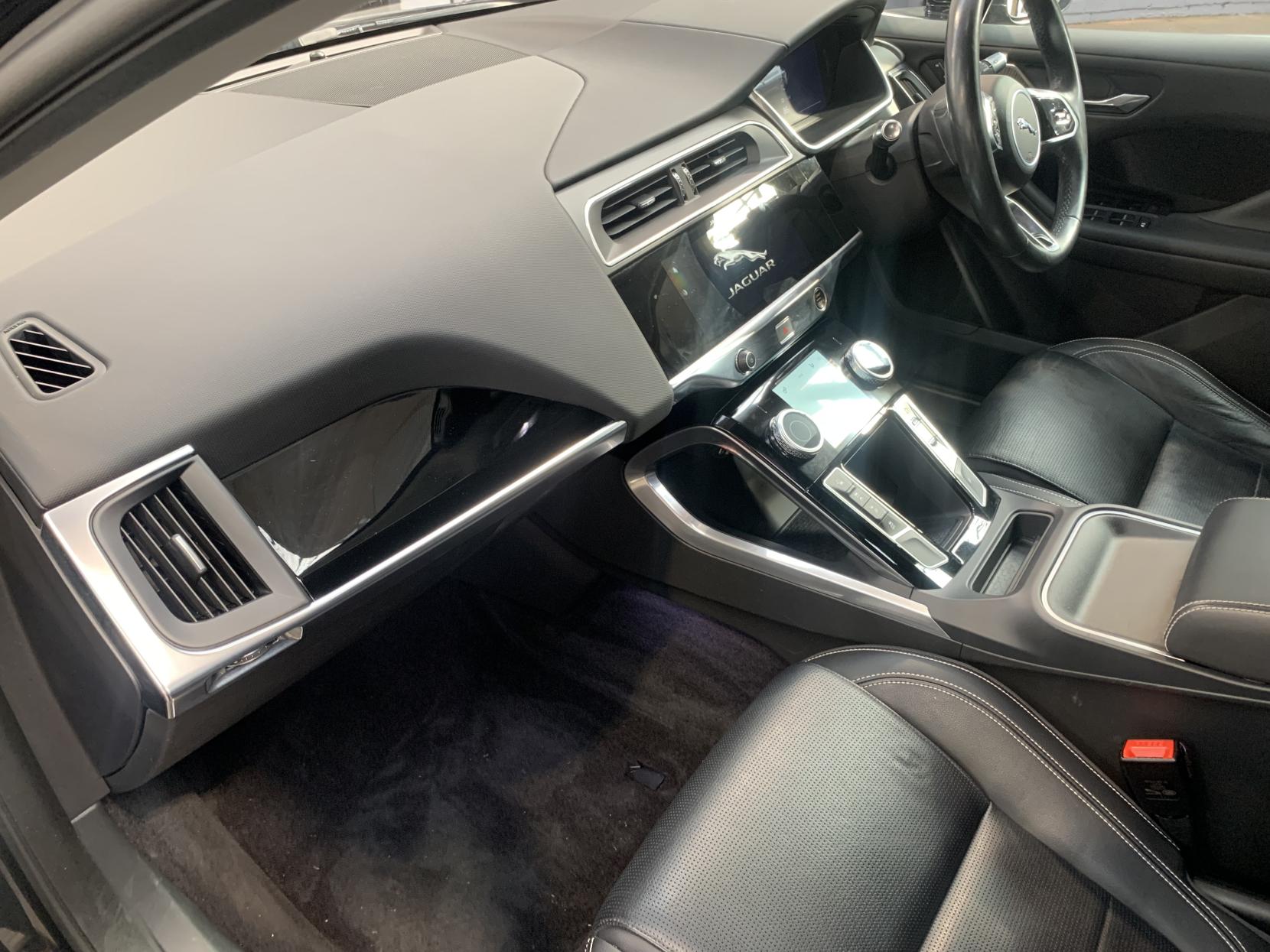 Jaguar I-PACE 400 90kWh SE SUV 5dr Electric Auto 4WD (400 ps)