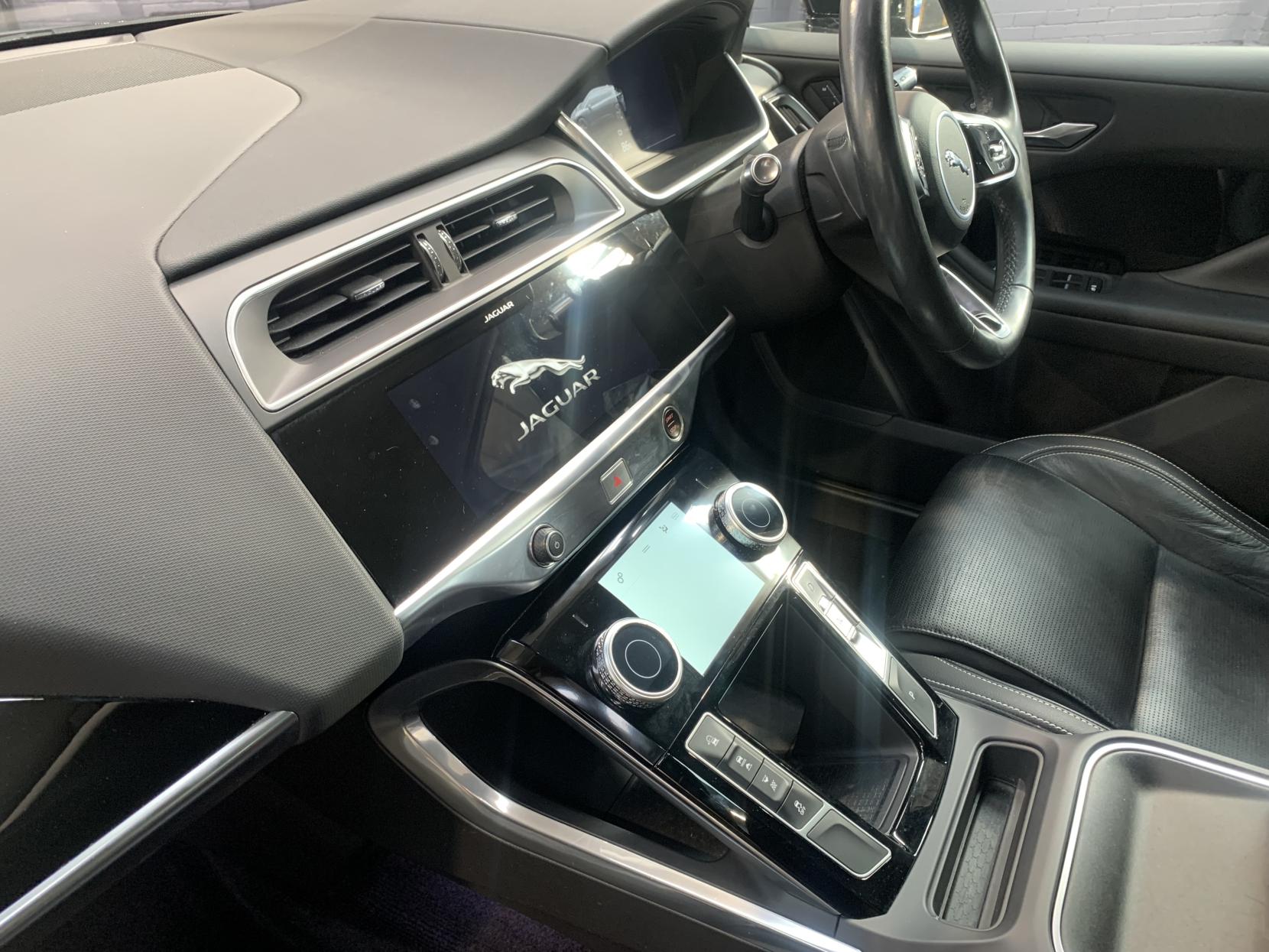 Jaguar I-PACE 400 90kWh SE SUV 5dr Electric Auto 4WD (400 ps)