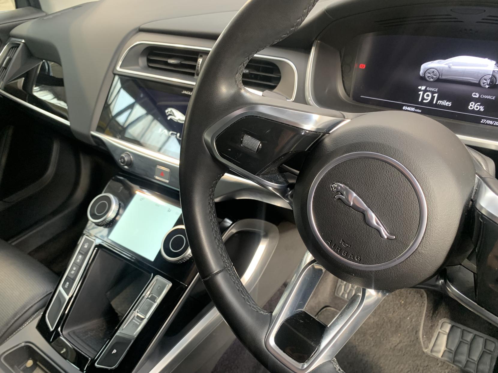 Jaguar I-PACE 400 90kWh SE SUV 5dr Electric Auto 4WD (400 ps)