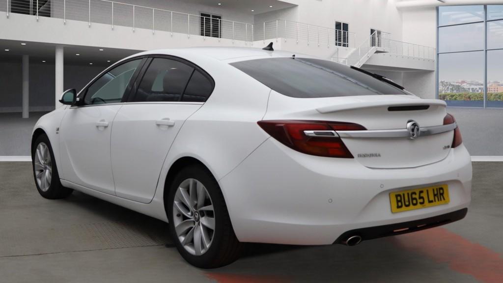Vauxhall Insignia 2.0 CDTi SRi Nav Hatchback 5dr Diesel Auto Euro 6 (170 ps)