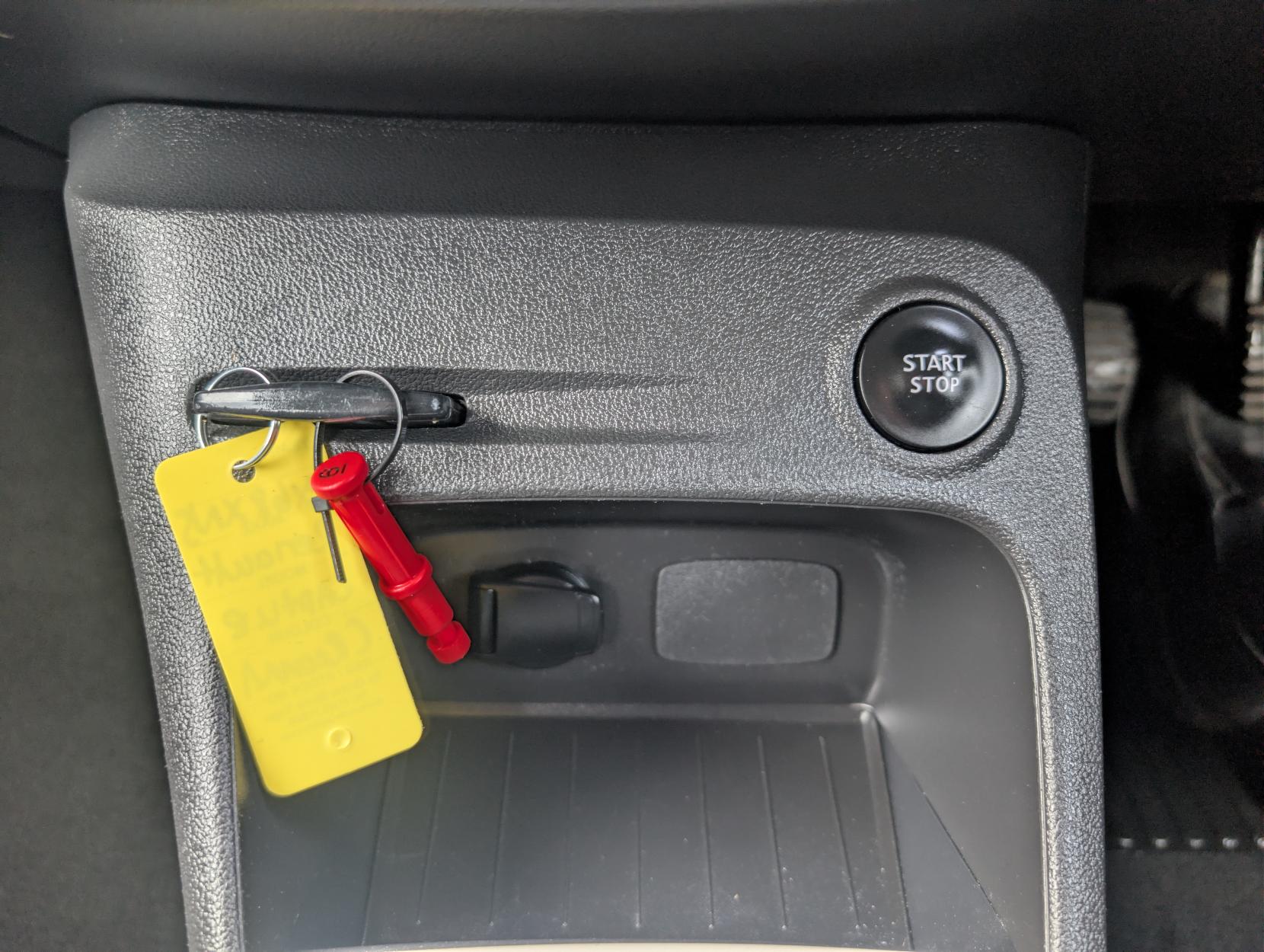 Renault Captur 0.9 TCe ENERGY Play SUV 5dr Petrol Manual Euro 6 (s/s) (90 ps)