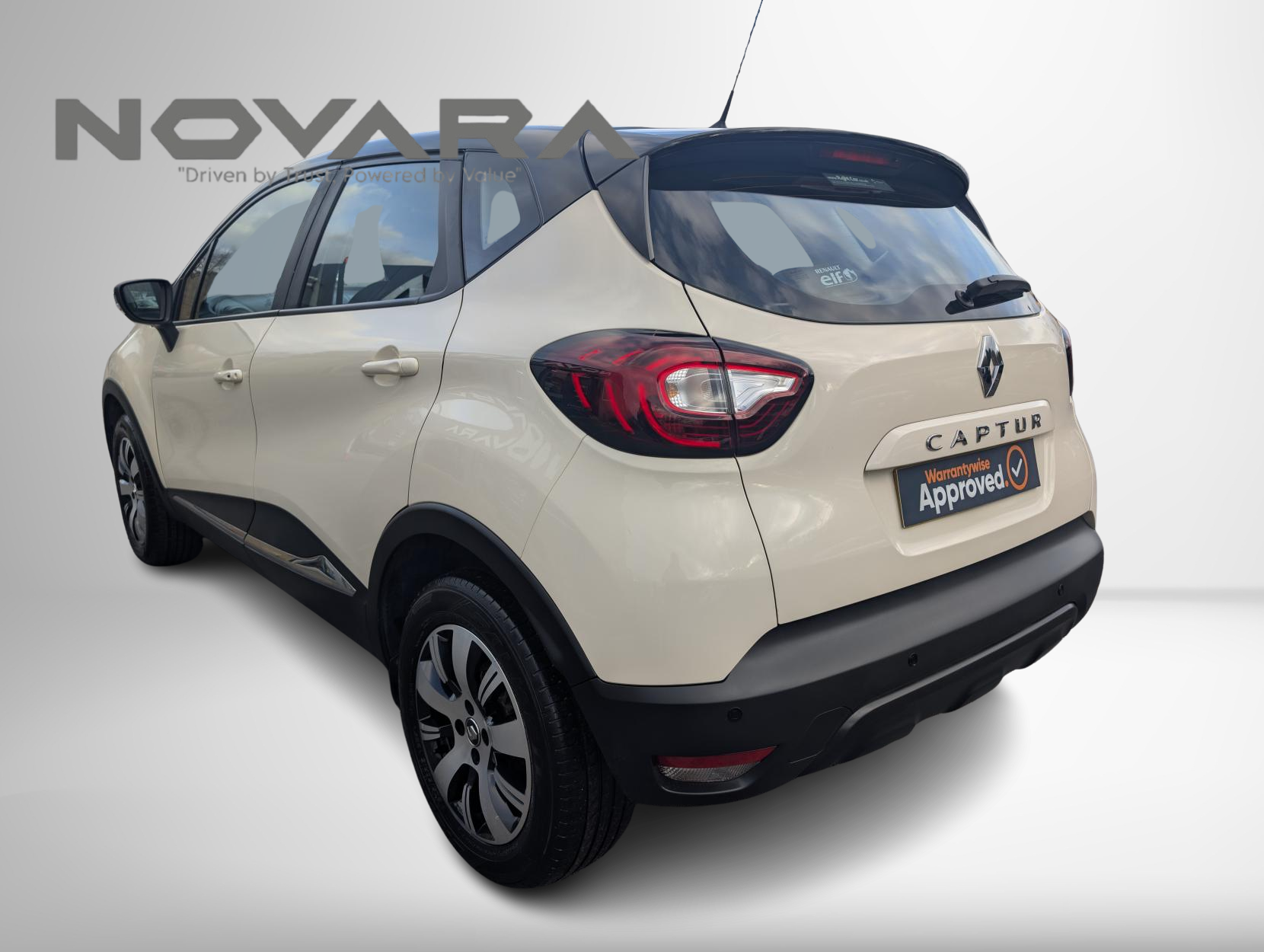 Renault Captur 0.9 TCe ENERGY Play SUV 5dr Petrol Manual Euro 6 (s/s) (90 ps)