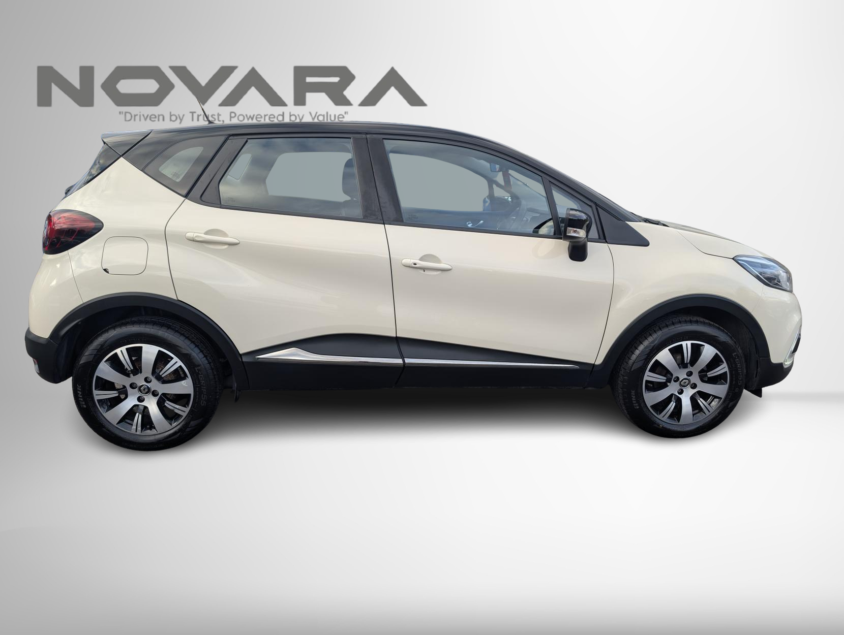 Renault Captur 0.9 TCe ENERGY Play SUV 5dr Petrol Manual Euro 6 (s/s) (90 ps)