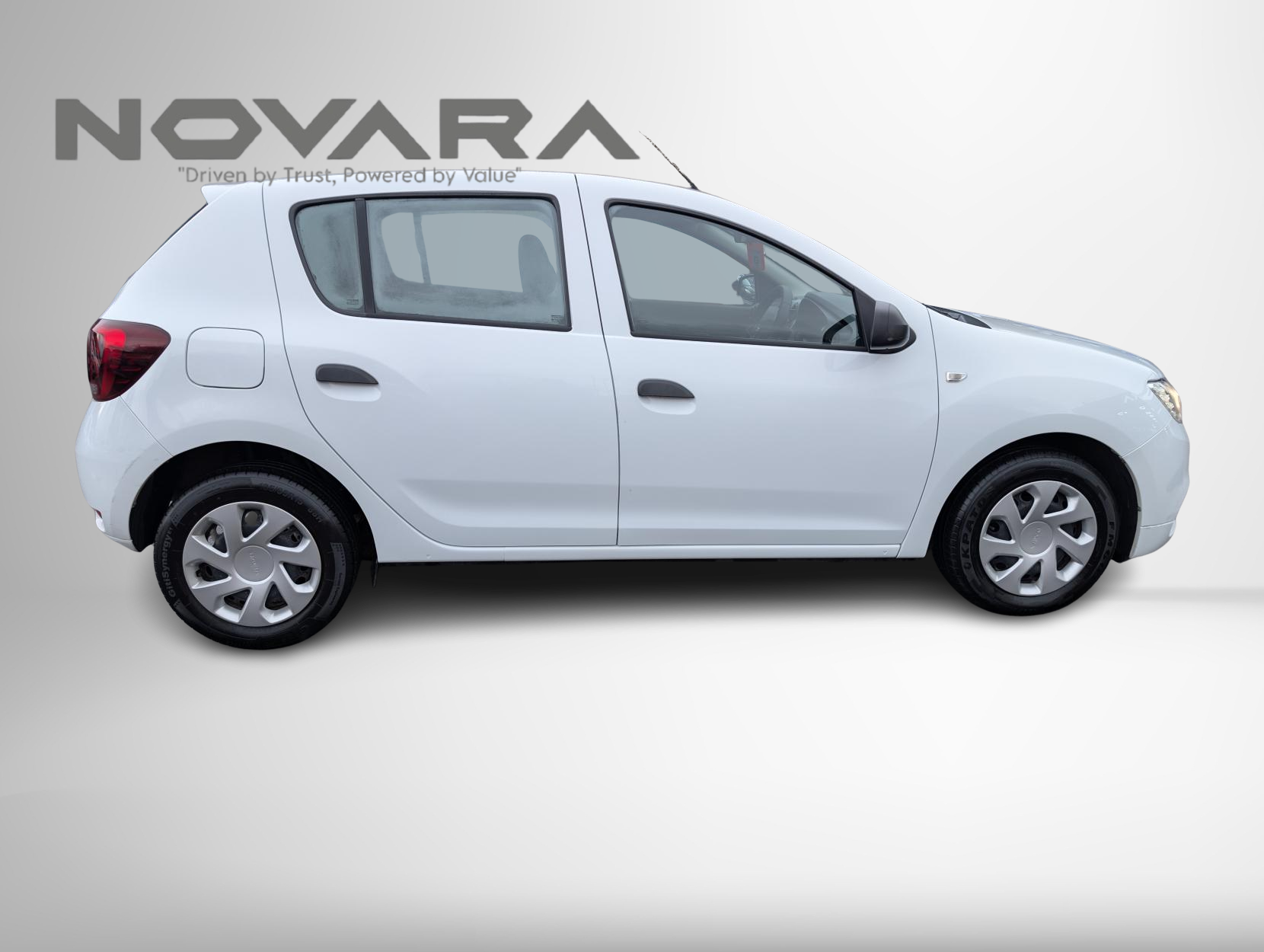 Dacia Sandero 1.0 SCe Essential Hatchback 5dr Petrol Manual Euro 6 (75 ps)