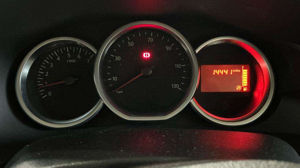 Dacia Sandero 1.0 SCe Essential Hatchback 5dr Petrol Manual Euro 6 (75 ps)