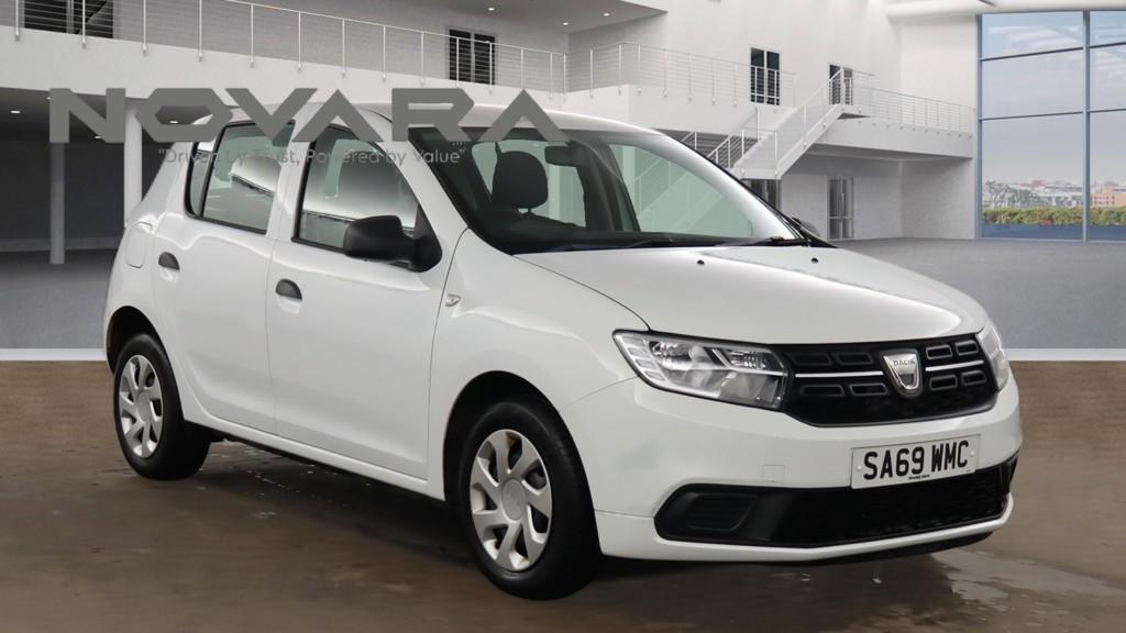 Dacia Sandero 1.0 SCe Essential Hatchback 5dr Petrol Manual Euro 6 (75 ps)