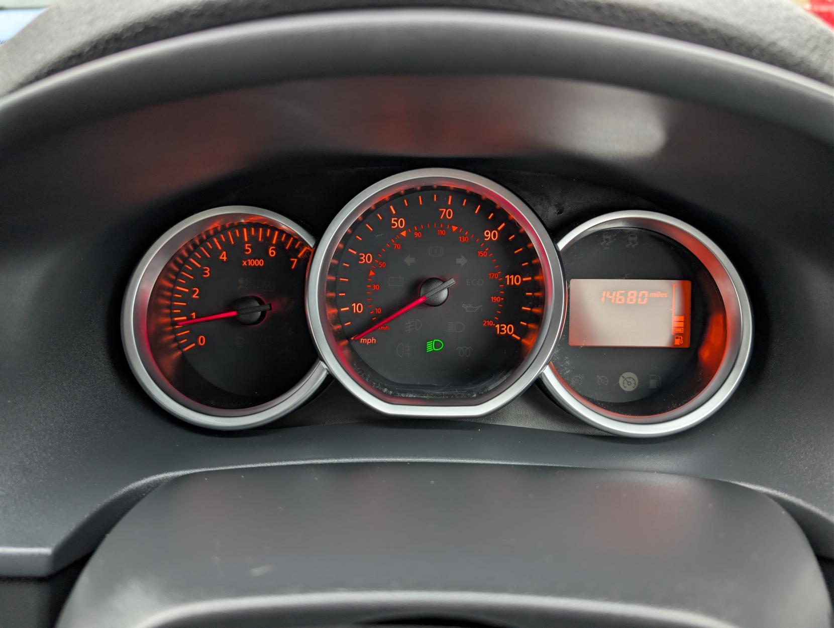 Dacia Sandero 1.0 SCe Essential Hatchback 5dr Petrol Manual Euro 6 (75 ps)