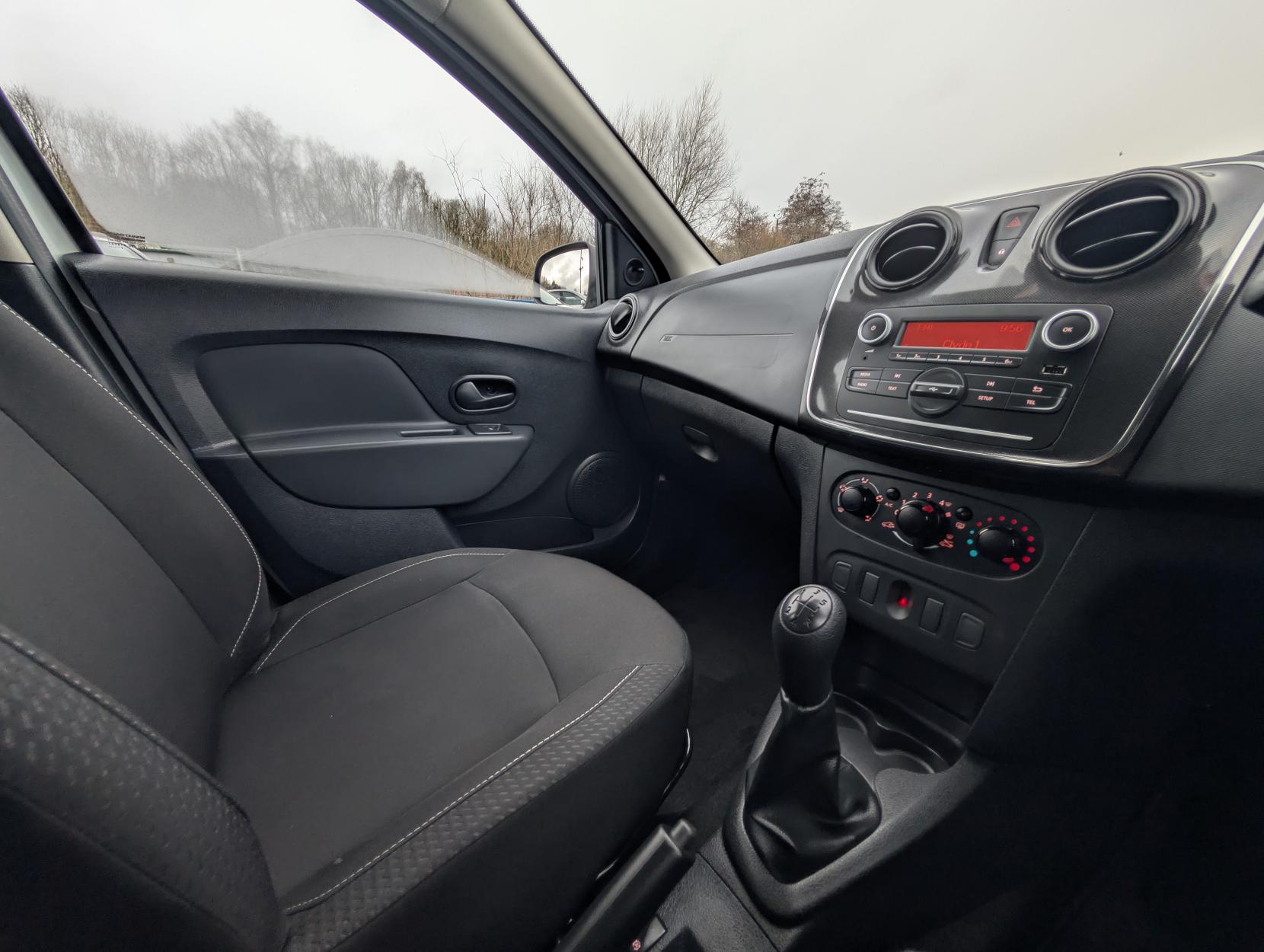 Dacia Sandero 1.0 SCe Essential Hatchback 5dr Petrol Manual Euro 6 (75 ps)