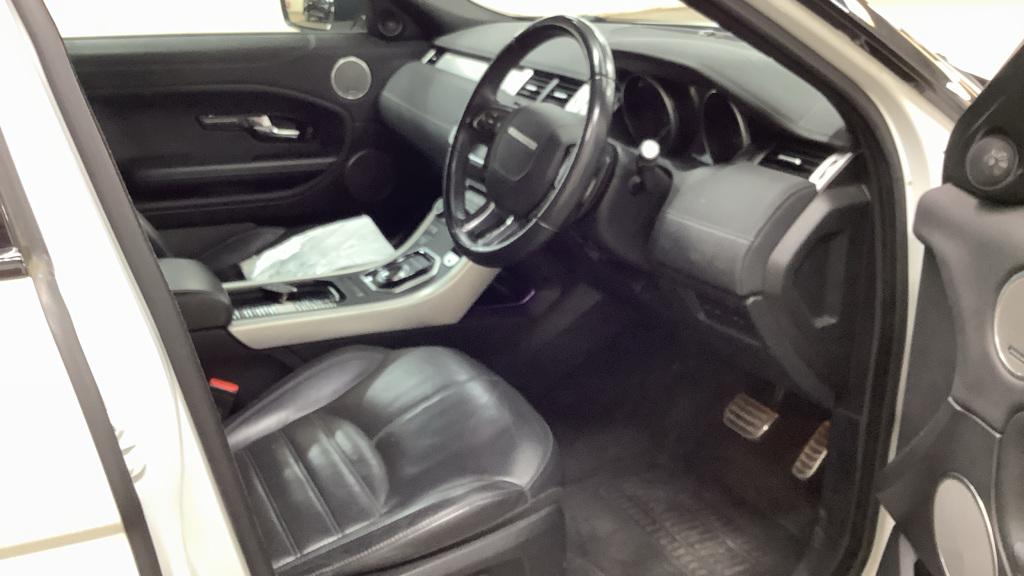 Land Rover Range Rover Evoque 2.0 TD4 HSE Dynamic SUV 5dr Diesel Auto 4WD Euro 6 (s/s) (180 ps)