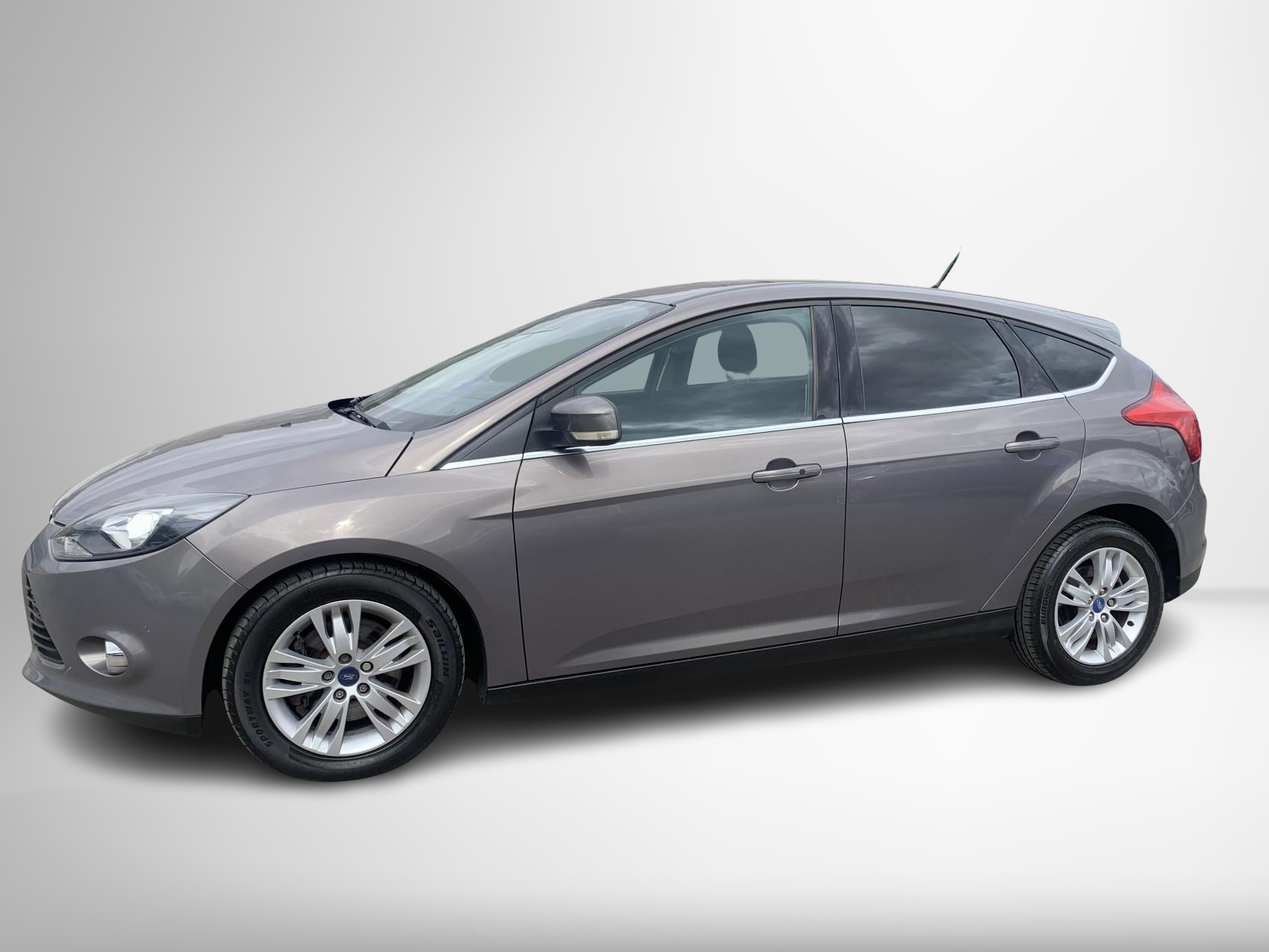 Ford Focus 2.0 TDCi Titanium Navigator Hatchback 5dr Diesel Powershift Euro 5 (140 ps)