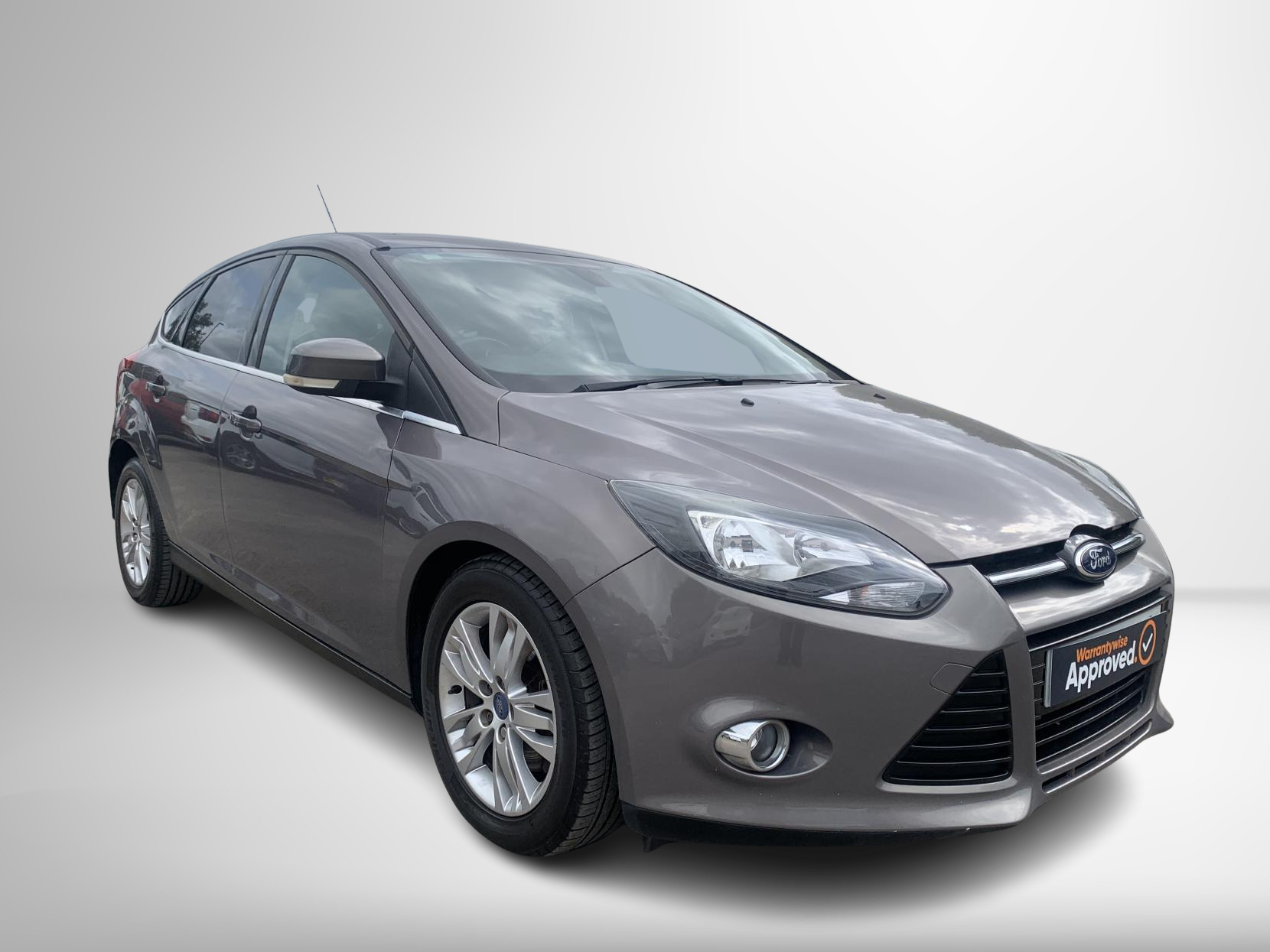 Ford Focus 2.0 TDCi Titanium Navigator Hatchback 5dr Diesel Powershift Euro 5 (140 ps)