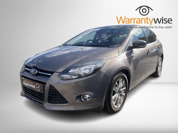 Ford Focus 2.0 TDCi Titanium Navigator Hatchback 5dr Diesel Powershift Euro 5 (140 ps)
