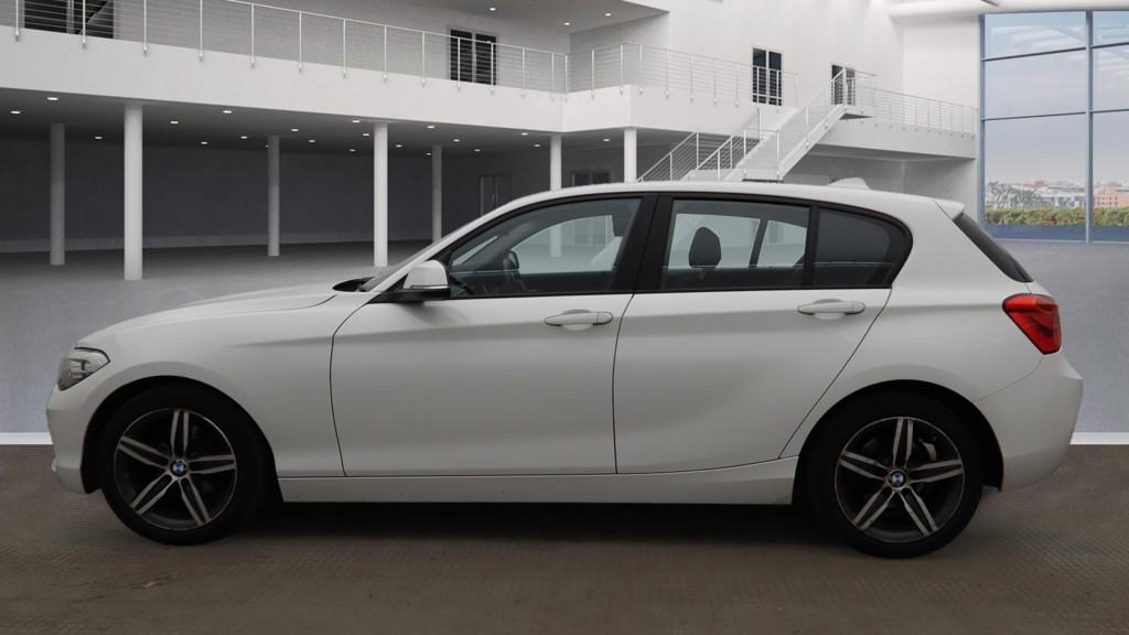 BMW 1 Series 1.5 118i Sport Hatchback 5dr Petrol Manual Euro 6 (s/s) (136 ps)
