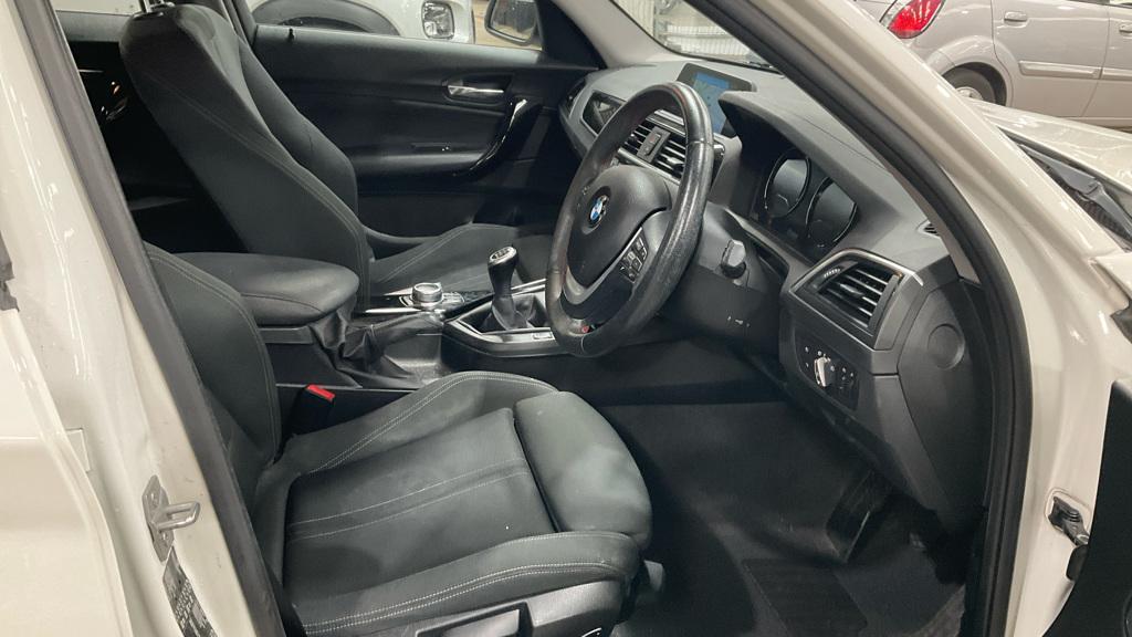 BMW 1 Series 1.5 118i Sport Hatchback 5dr Petrol Manual Euro 6 (s/s) (136 ps)
