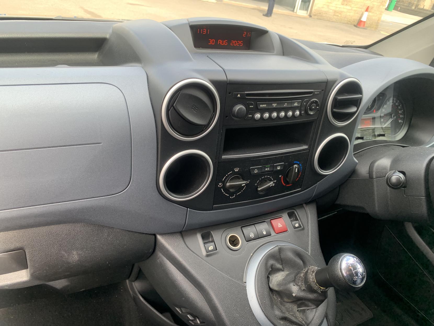 Peugeot Partner Tepee 1.6 HDi Tepee S MPV 5dr Diesel Manual (135 g/km, 92 bhp)