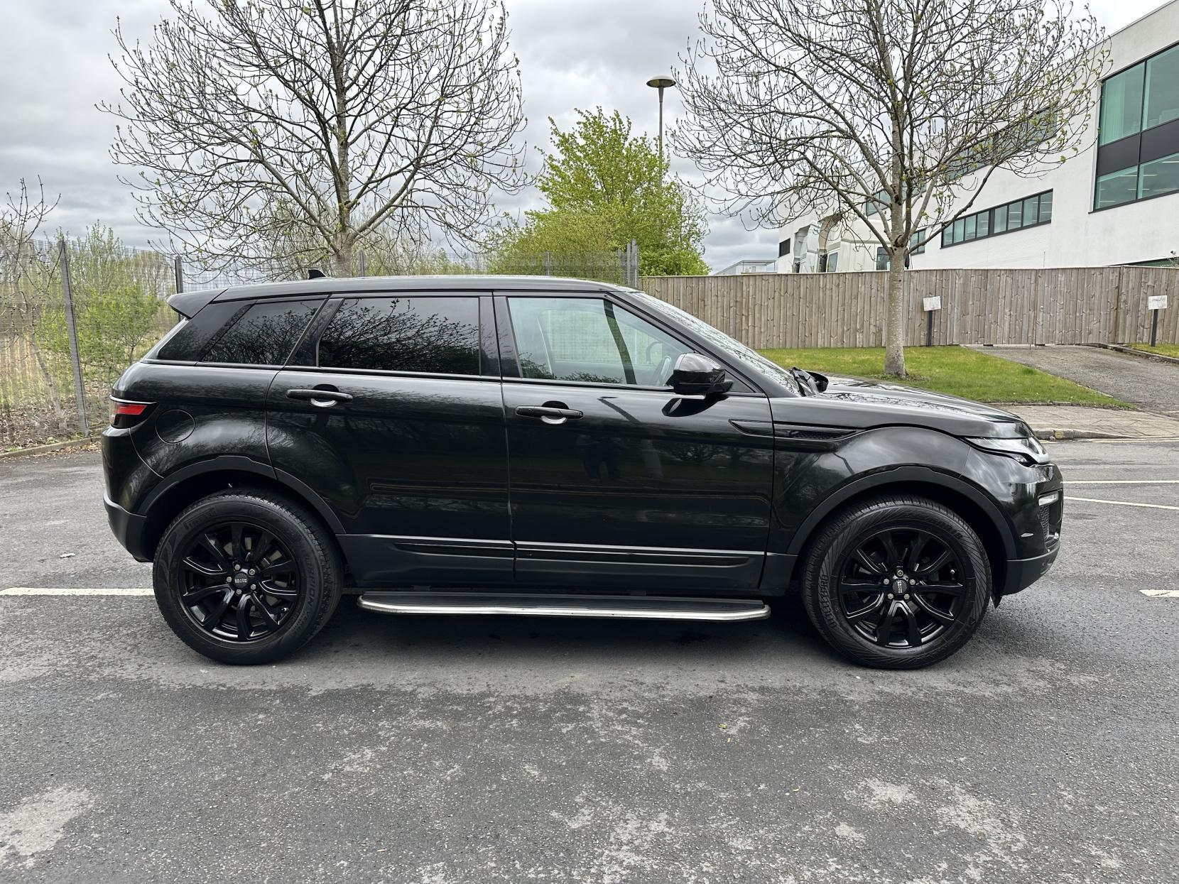 Land Rover Range Rover Evoque 2.0 TD4 SE Tech SUV 5dr Diesel Auto 4WD Euro 6 (s/s) (180 ps)