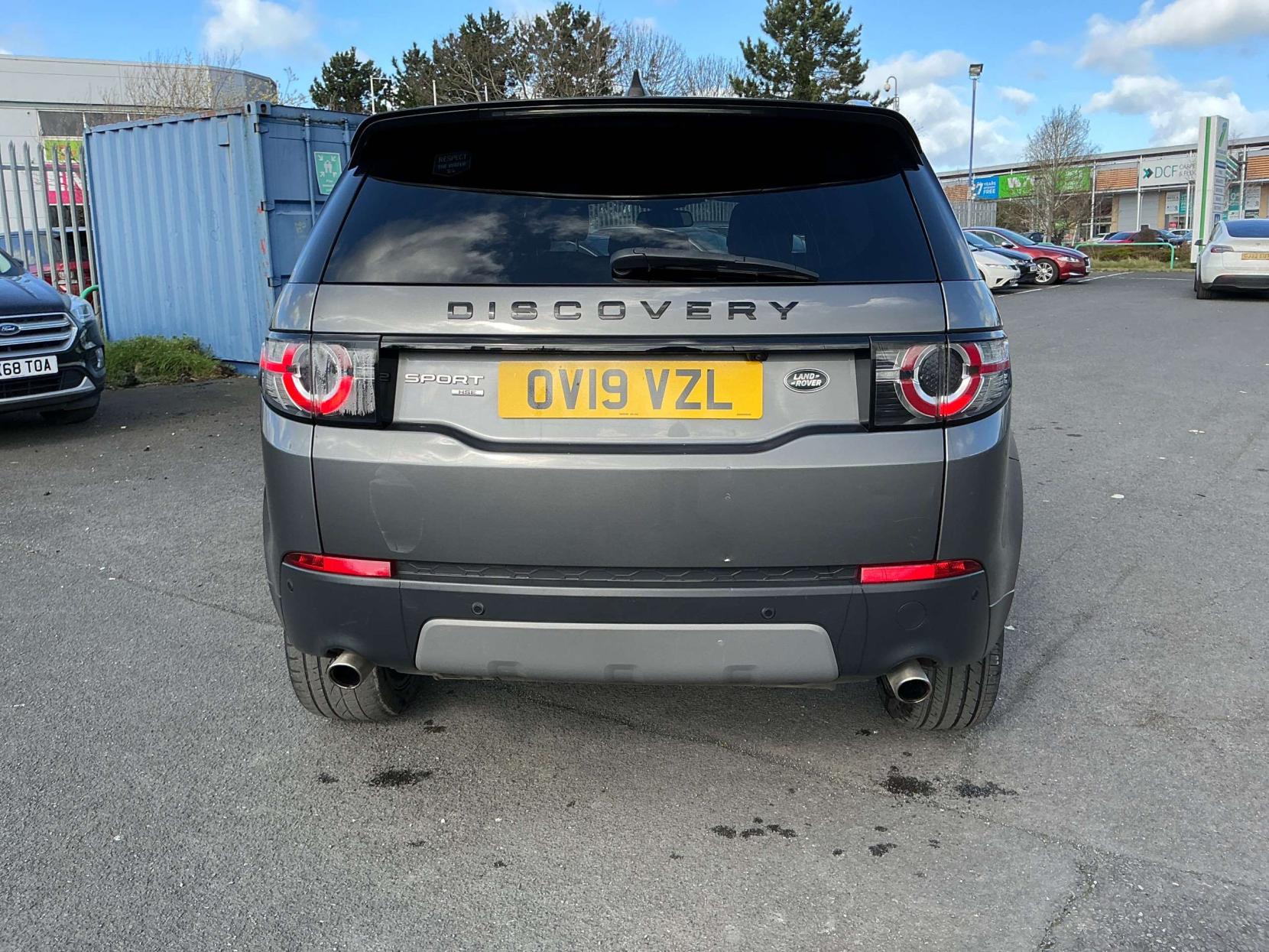 Land Rover Discovery Sport 2.0 TD4 HSE SUV 5dr Diesel Manual 4WD Euro 6 (s/s) (180 ps)