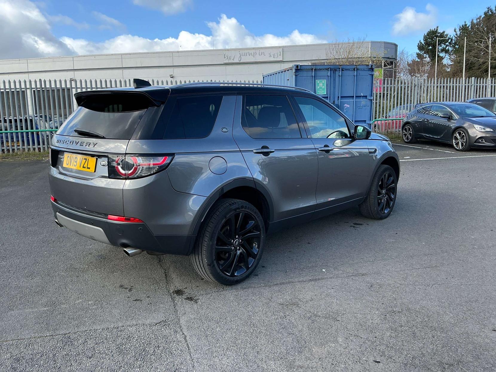 Land Rover Discovery Sport 2.0 TD4 HSE SUV 5dr Diesel Manual 4WD Euro 6 (s/s) (180 ps)