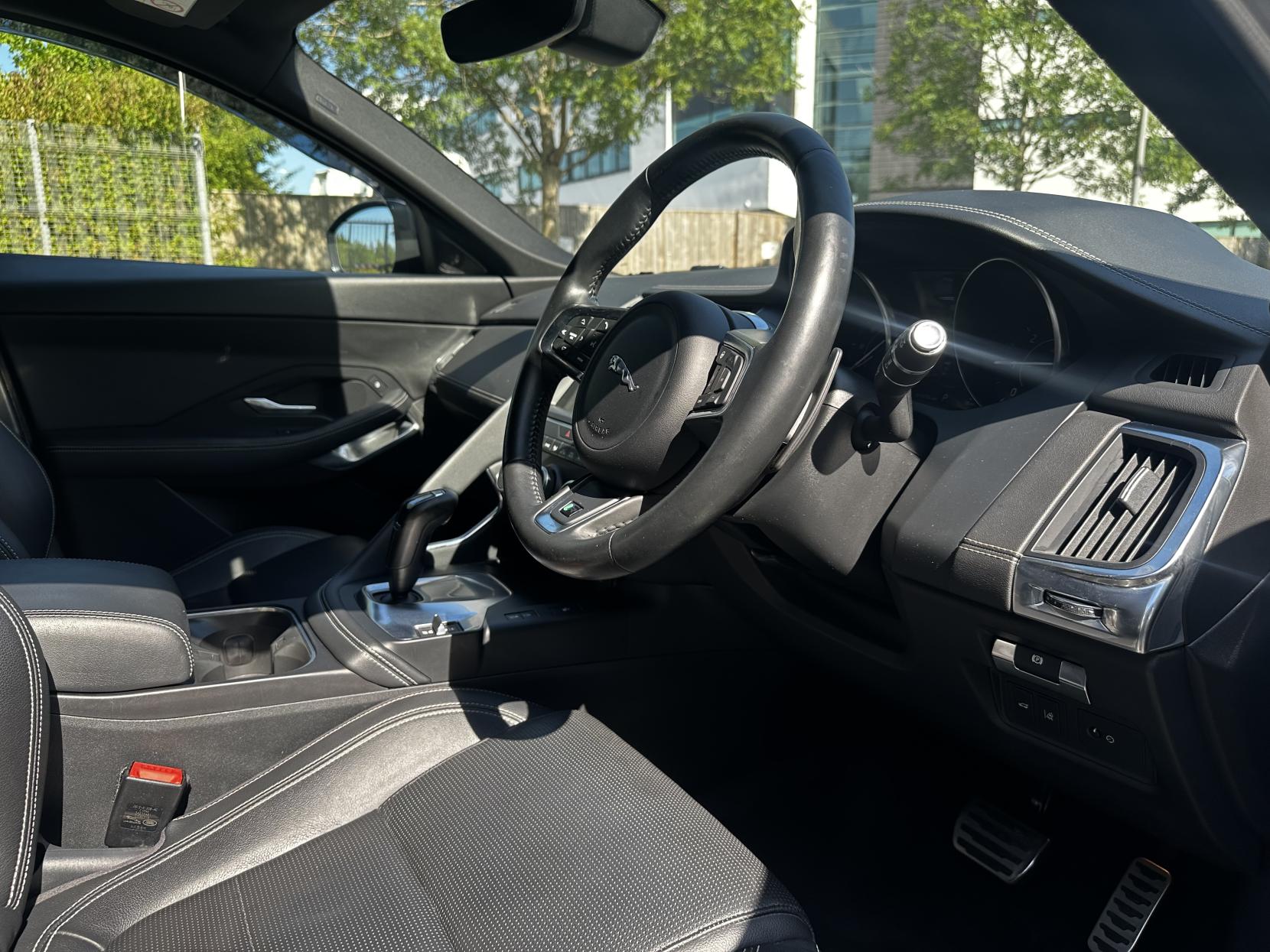 Jaguar E-PACE 2.0 D180 R-Dynamic S SUV 5dr Diesel Auto AWD Euro 6 (s/s) (180 ps)