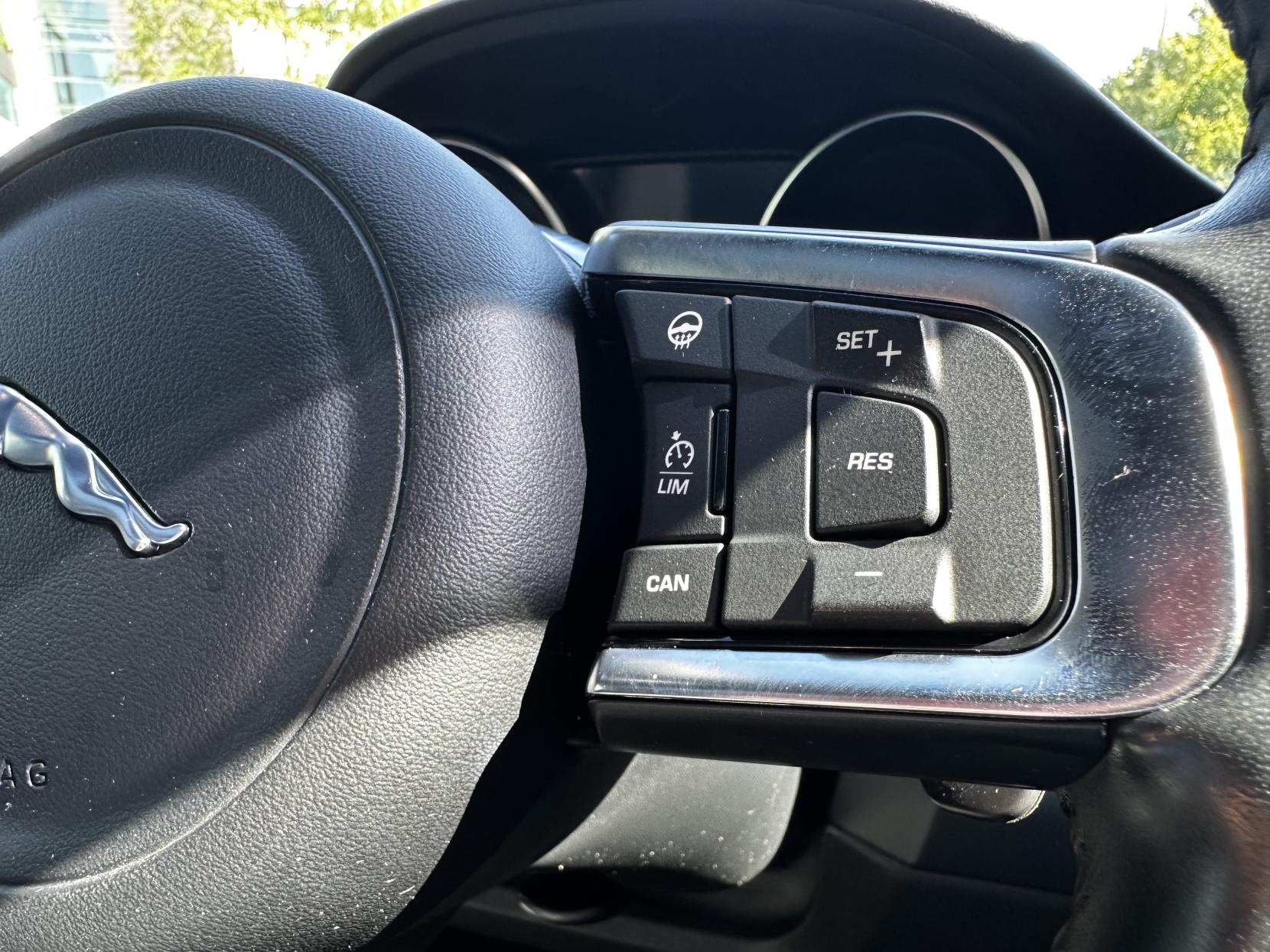 Jaguar E-PACE 2.0 D180 R-Dynamic S SUV 5dr Diesel Auto AWD Euro 6 (s/s) (180 ps)