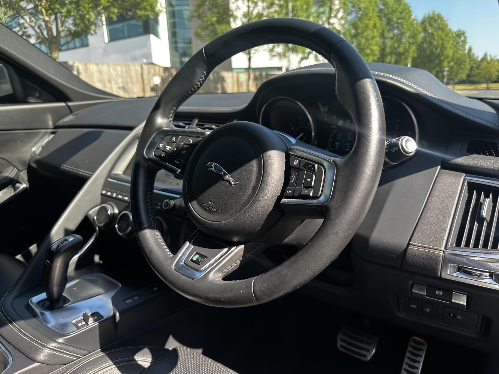 Jaguar E-PACE 2.0 D180 R-Dynamic S SUV 5dr Diesel Auto AWD Euro 6 (s/s) (180 ps)
