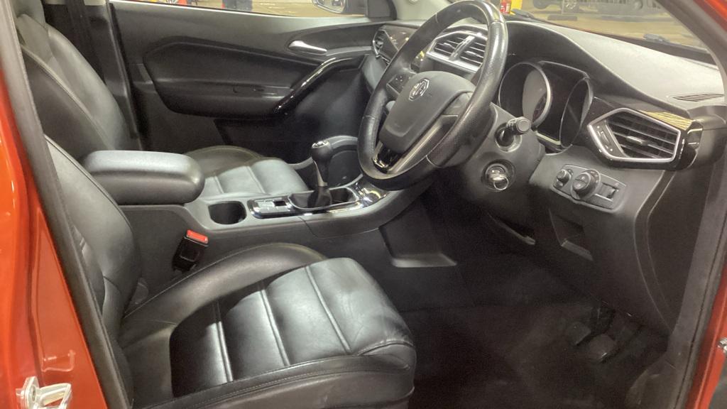 MG GS 1.5 TGI Exclusive SUV 5dr Petrol Manual Euro 6 (s/s) (160 ps)