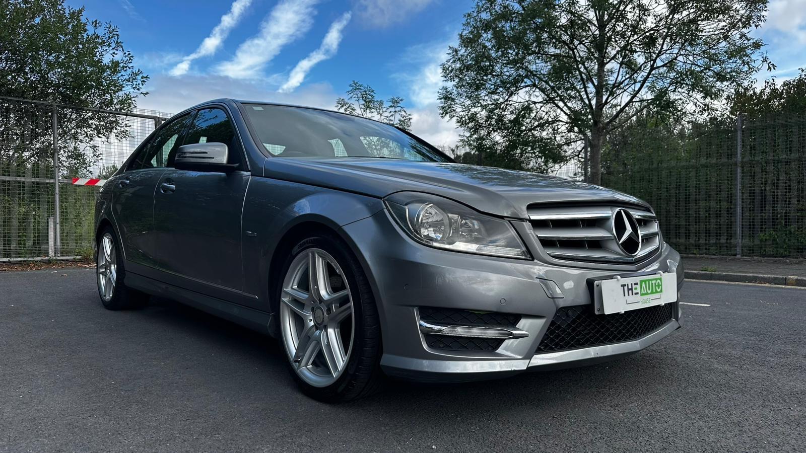 Mercedes-Benz C Class 2.1 C220 CDI BlueEfficiency Sport Saloon 4dr Diesel G-Tronic+ Euro 5 (s/s) (170 ps)