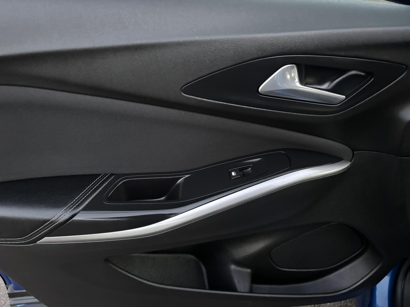 Vauxhall Grandland X 1.2 Turbo SE SUV 5dr Petrol Manual Euro 6 (s/s) (130 ps)