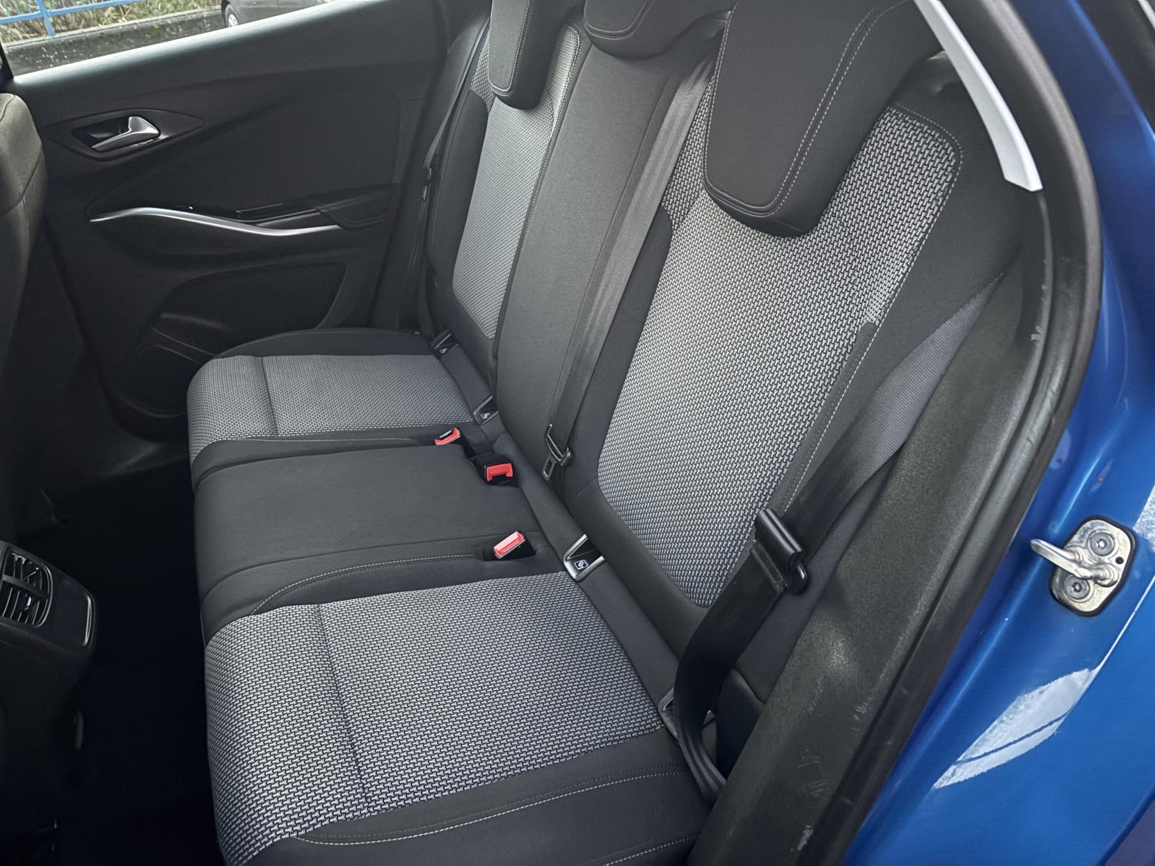 Vauxhall Grandland X 1.2 Turbo SE SUV 5dr Petrol Manual Euro 6 (s/s) (130 ps)