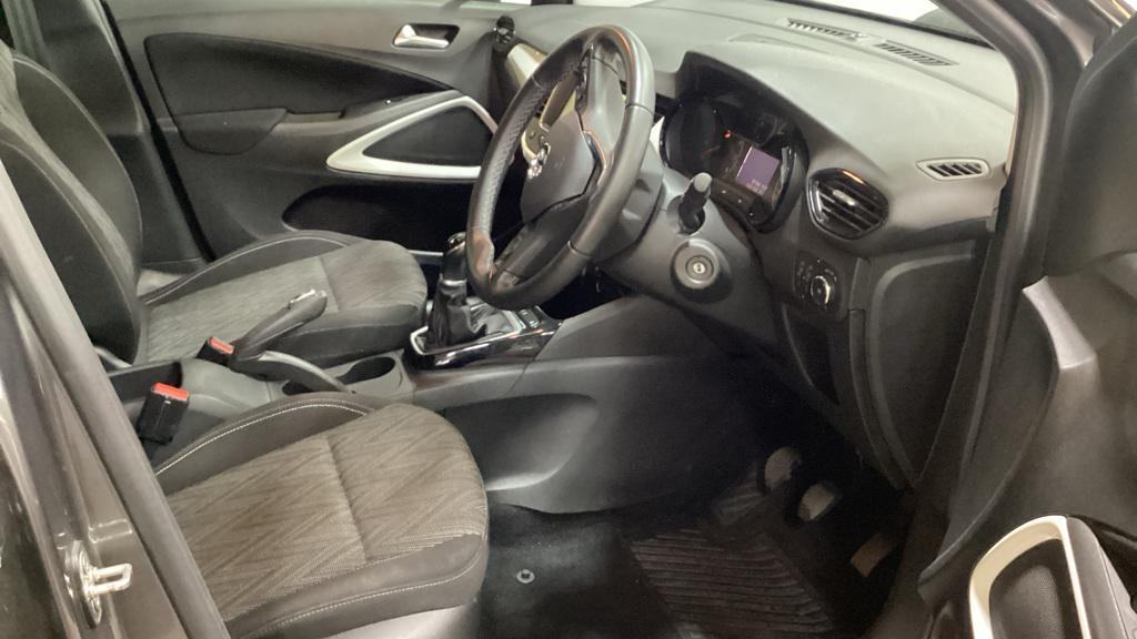Vauxhall Crossland X 1.2 Griffin SUV 5dr Petrol Manual Euro 6 (s/s) (83 ps)