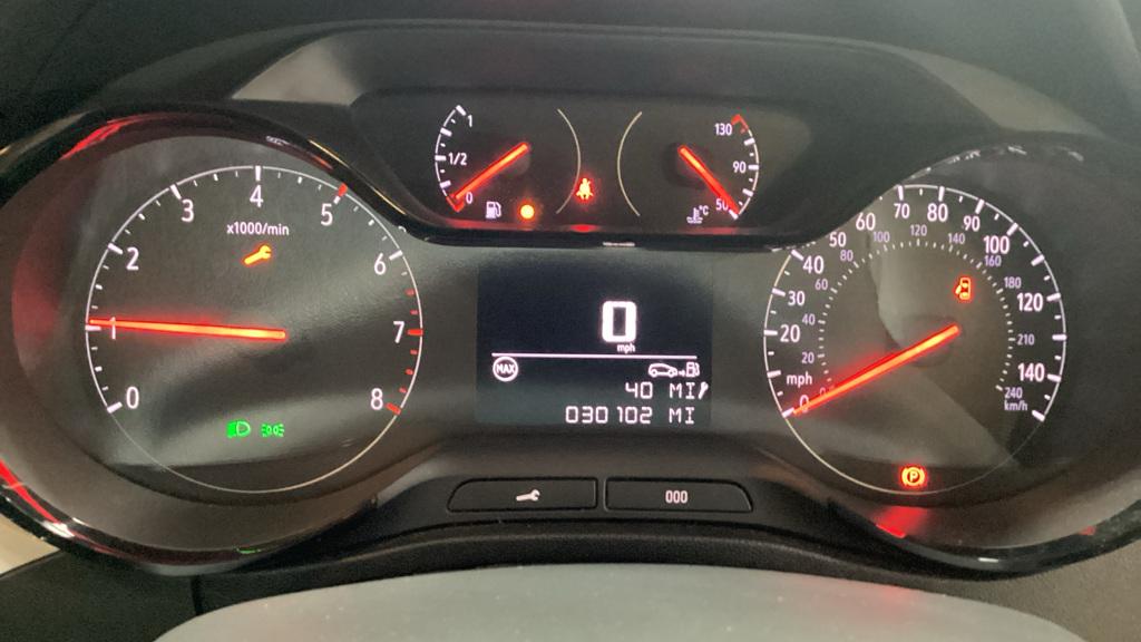 Vauxhall Crossland X 1.2 Griffin SUV 5dr Petrol Manual Euro 6 (s/s) (83 ps)