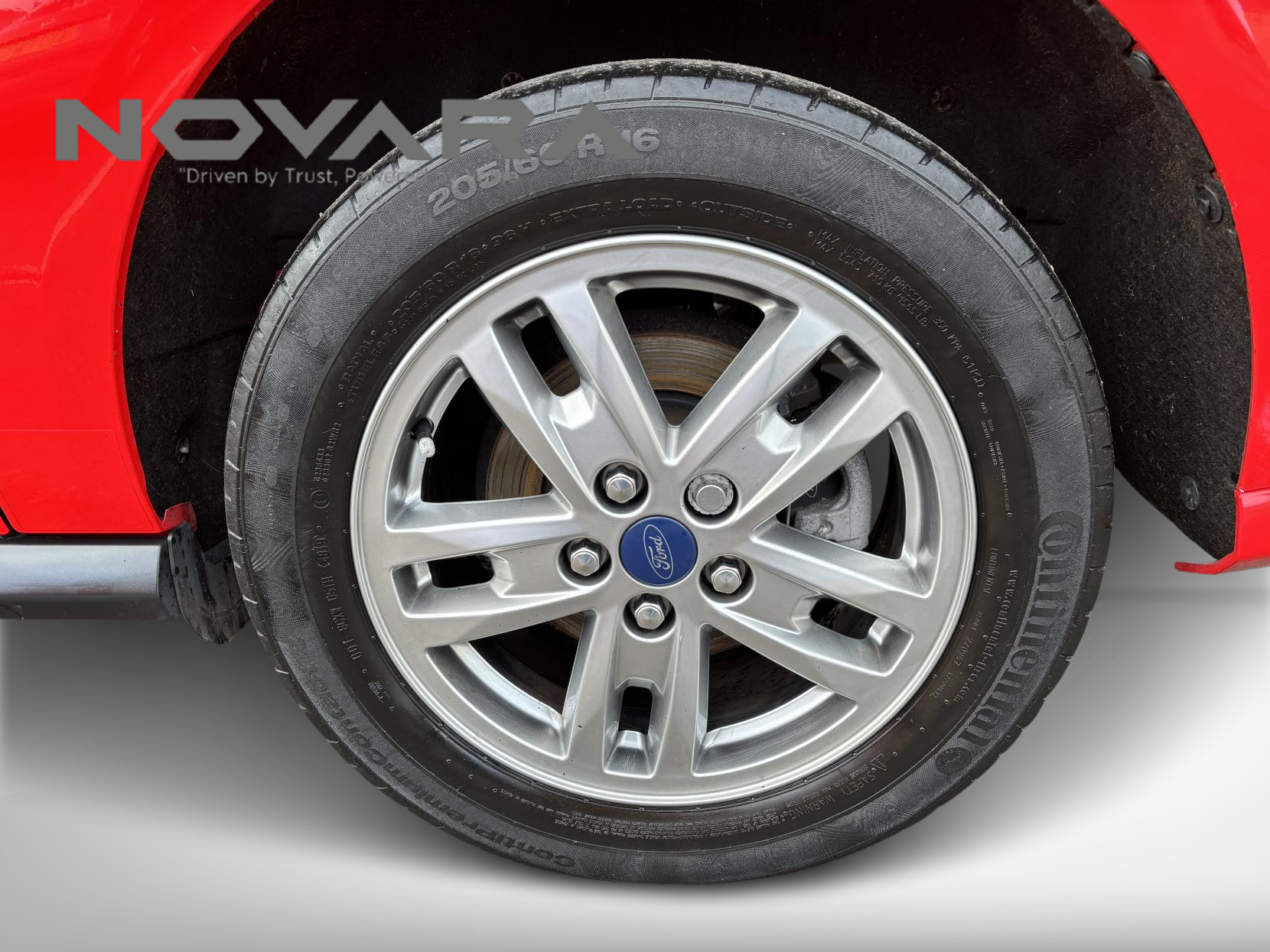 Ford Grand Tourneo Connect 1.5 EcoBlue Titanium MPV 5dr Diesel Auto Euro 6 (s/s) (120 ps)