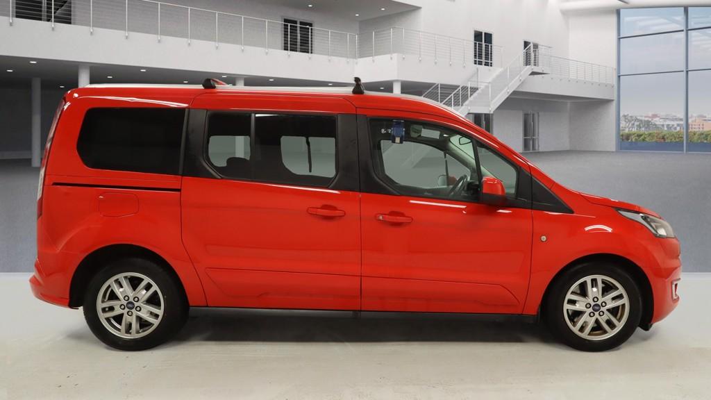 Ford Grand Tourneo Connect 1.5 EcoBlue Titanium MPV 5dr Diesel Auto Euro 6 (s/s) (120 ps)