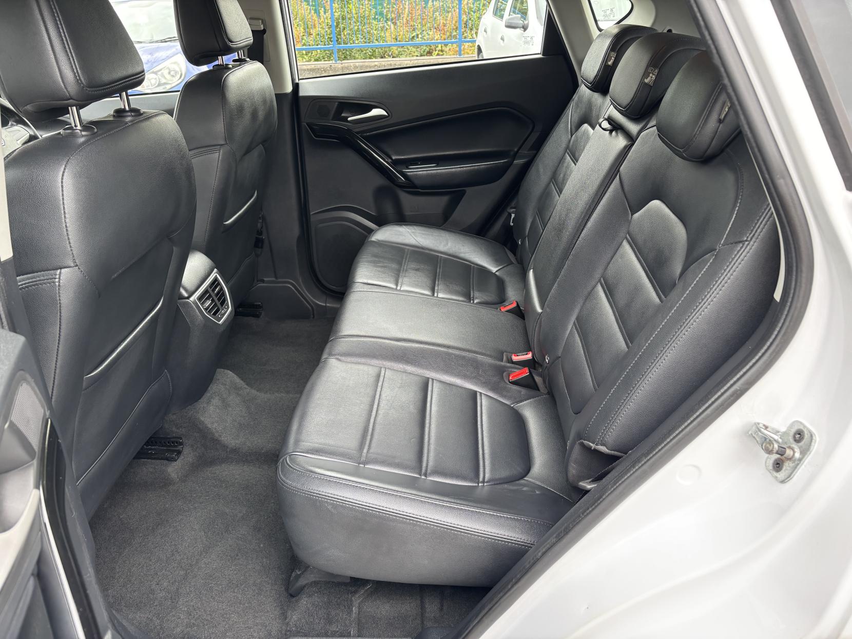 MG GS 1.5 TGI Exclusive SUV 5dr Petrol Manual Euro 6 (s/s) (160 ps)