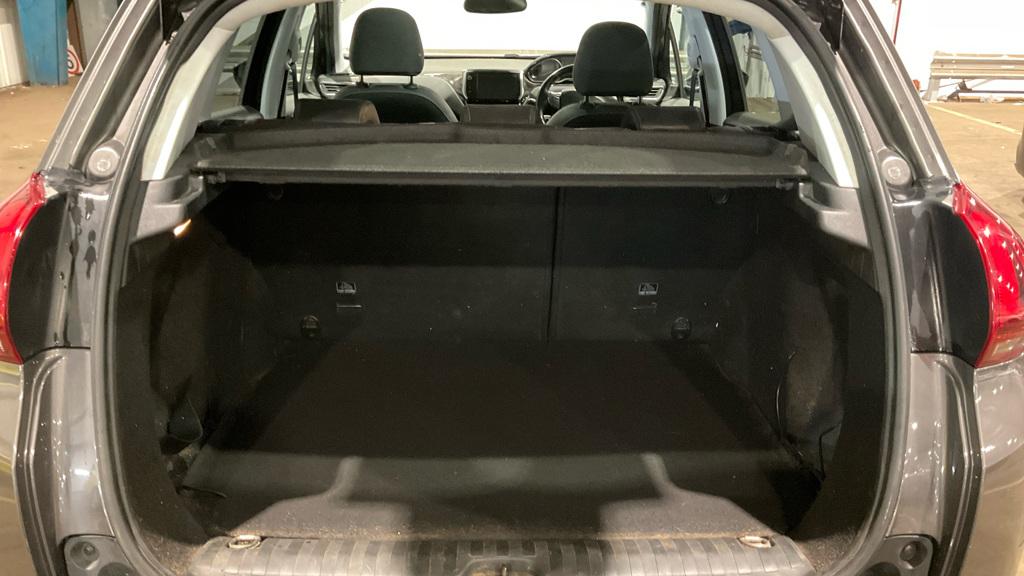 Peugeot 2008 1.2 PureTech Allure Premium SUV 5dr Petrol Manual Euro 6 (s/s) (110 ps)