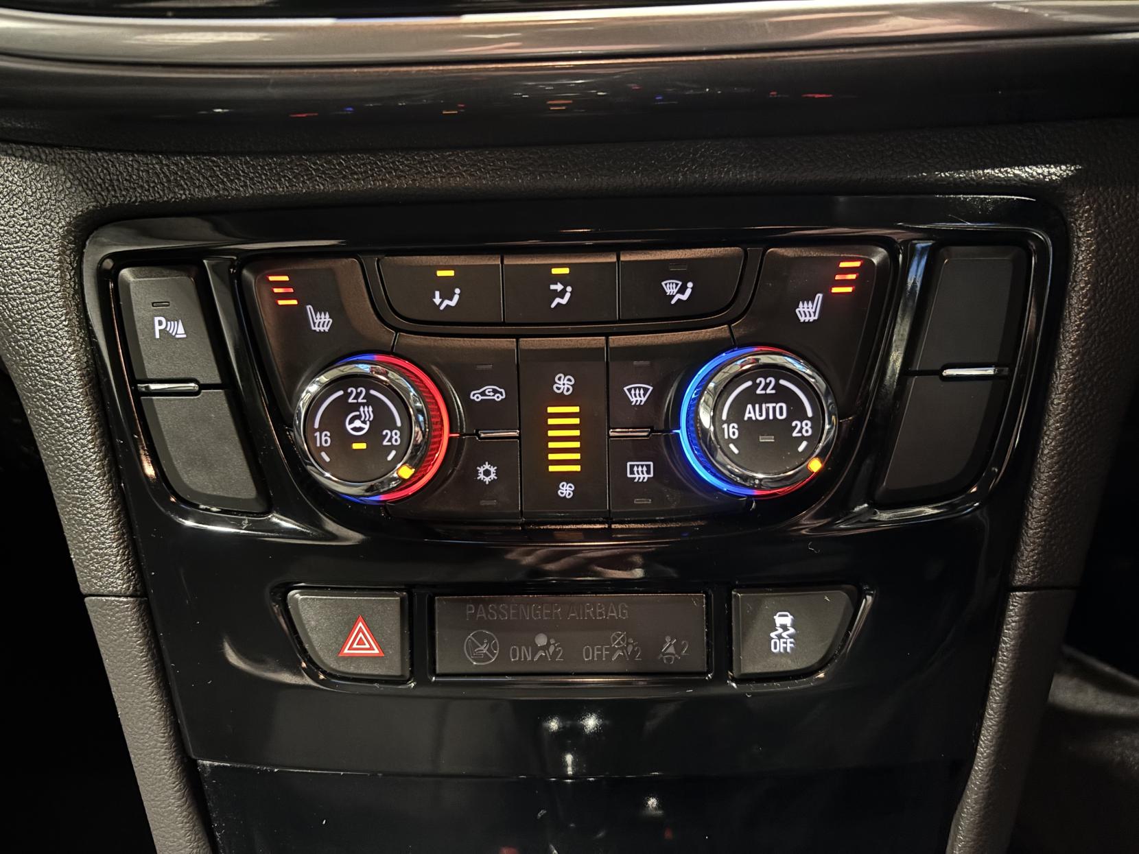 Vauxhall Mokka X 1.4i Turbo Active SUV 5dr Petrol Auto Euro 6 (140 ps)