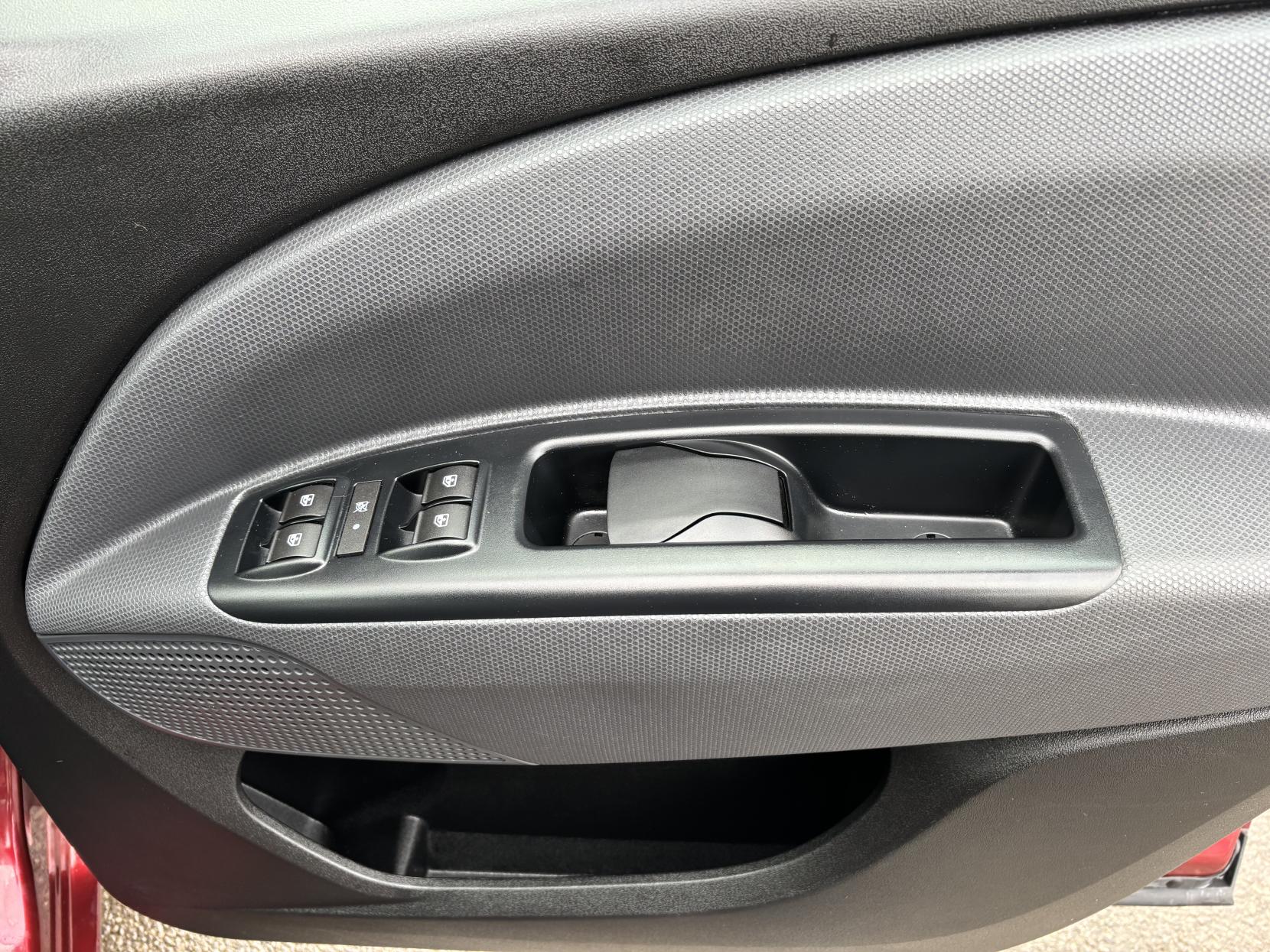 Fiat Doblo 1.6 MultiJet Lounge MPV 5dr Diesel Manual Euro 6 (95 ps)