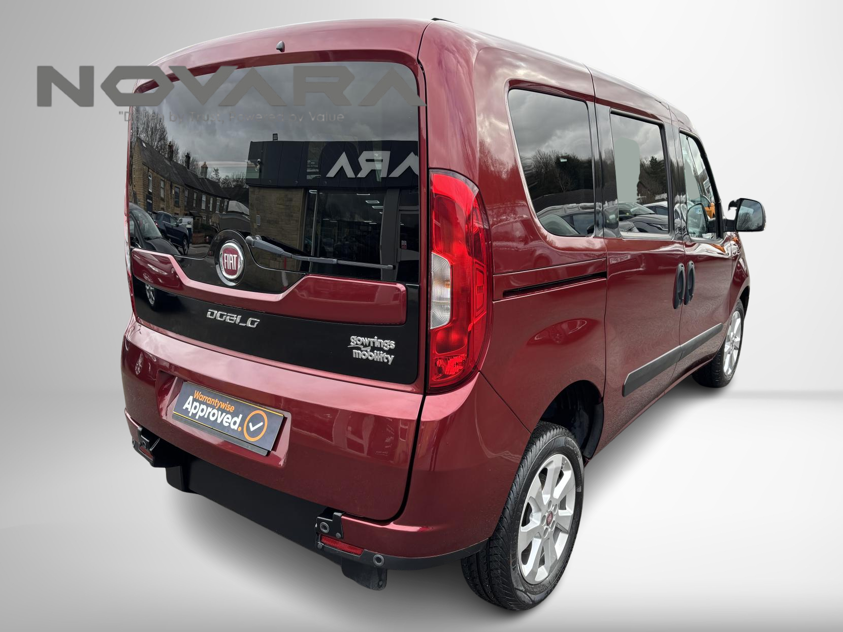 Fiat Doblo 1.6 MultiJet Lounge MPV 5dr Diesel Manual Euro 6 (95 ps)