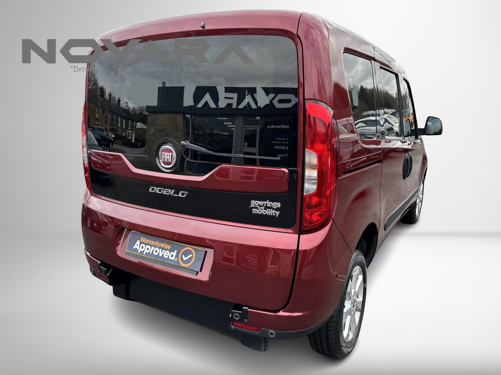 Fiat Doblo 1.6 MultiJet Lounge MPV 5dr Diesel Manual Euro 6 (95 ps)