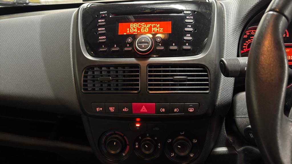 Fiat Doblo 1.6 MultiJet Lounge MPV 5dr Diesel Manual Euro 6 (95 ps)