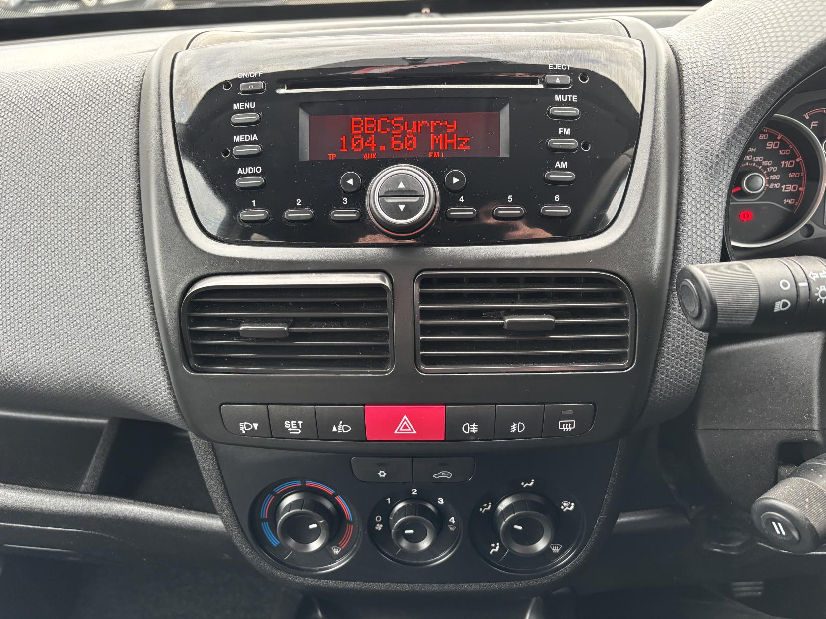 Fiat Doblo 1.6 MultiJet Lounge MPV 5dr Diesel Manual Euro 6 (95 ps)