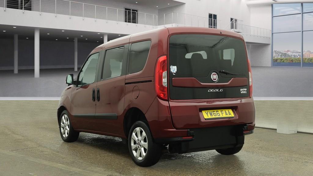 Fiat Doblo 1.6 MultiJet Lounge MPV 5dr Diesel Manual Euro 6 (95 ps)