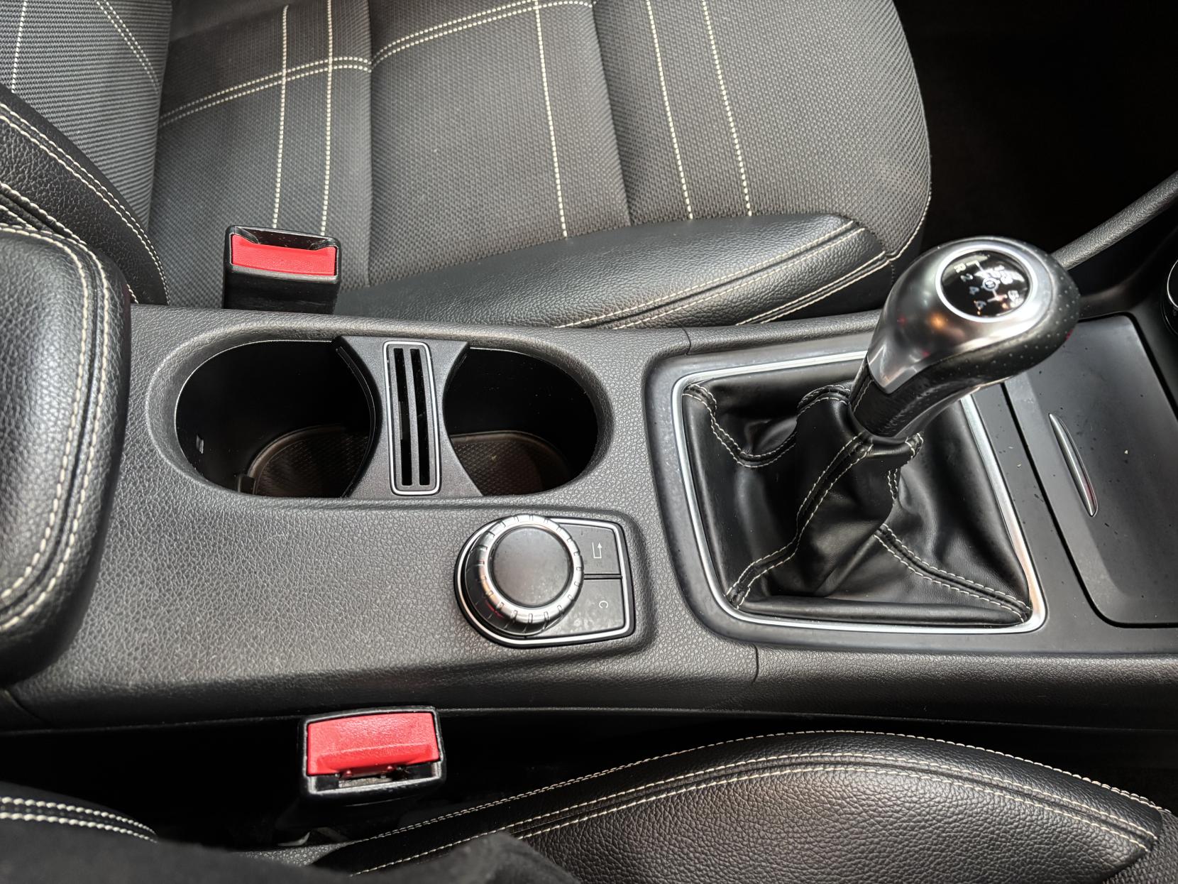 Mercedes-Benz A Class 1.6 A180 Sport Hatchback 5dr Petrol Manual Euro 6 (s/s) (122 ps)