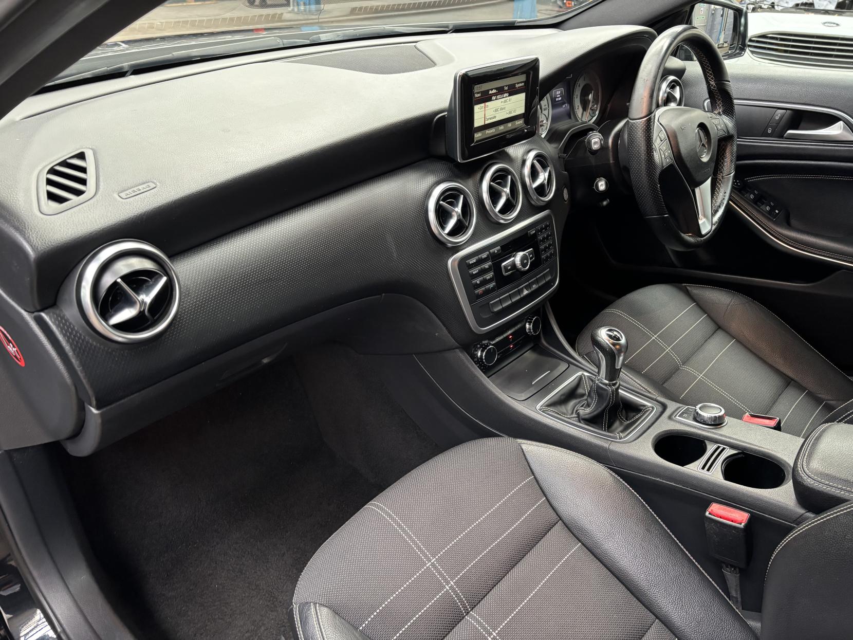 Mercedes-Benz A Class 1.6 A180 Sport Hatchback 5dr Petrol Manual Euro 6 (s/s) (122 ps)