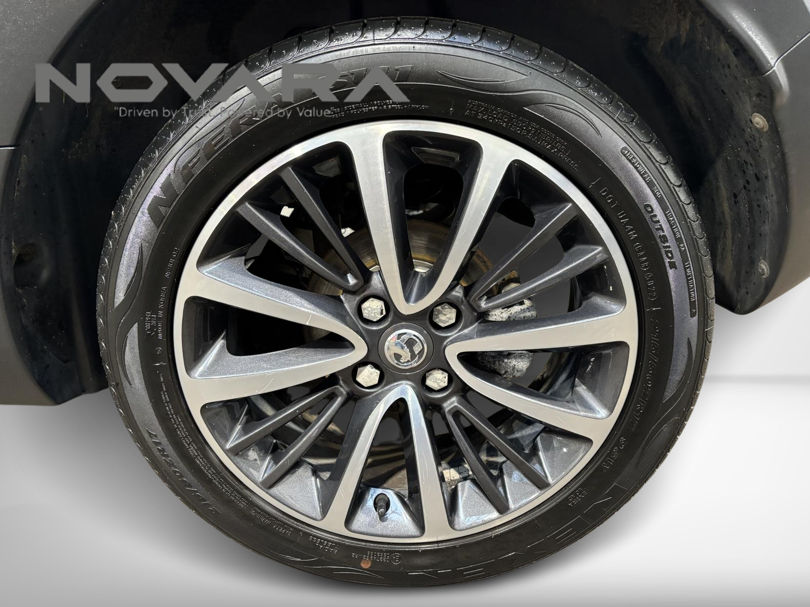 Vauxhall Crossland X 1.2 Turbo GPF Elite SUV 5dr Petrol Auto Euro 6 (s/s) (110 ps)