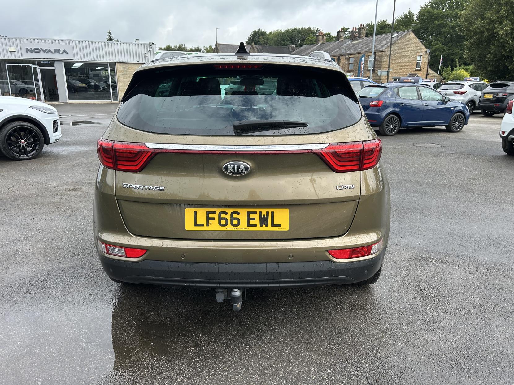 Kia Sportage 2.0 CRDi KX-4 SUV 5dr Diesel Manual AWD Euro 6 (182 bhp)